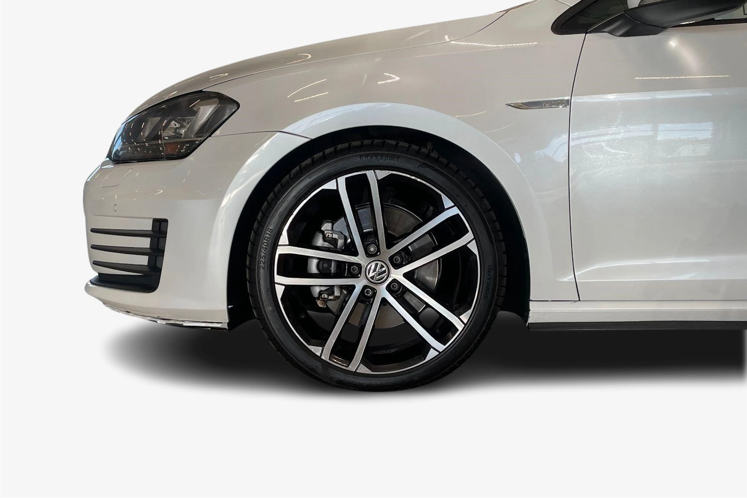 valkoinen Volkswagen Golf 2014 kuva 9.