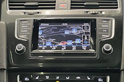 valkoinen Volkswagen Golf 2014 kuva 19.