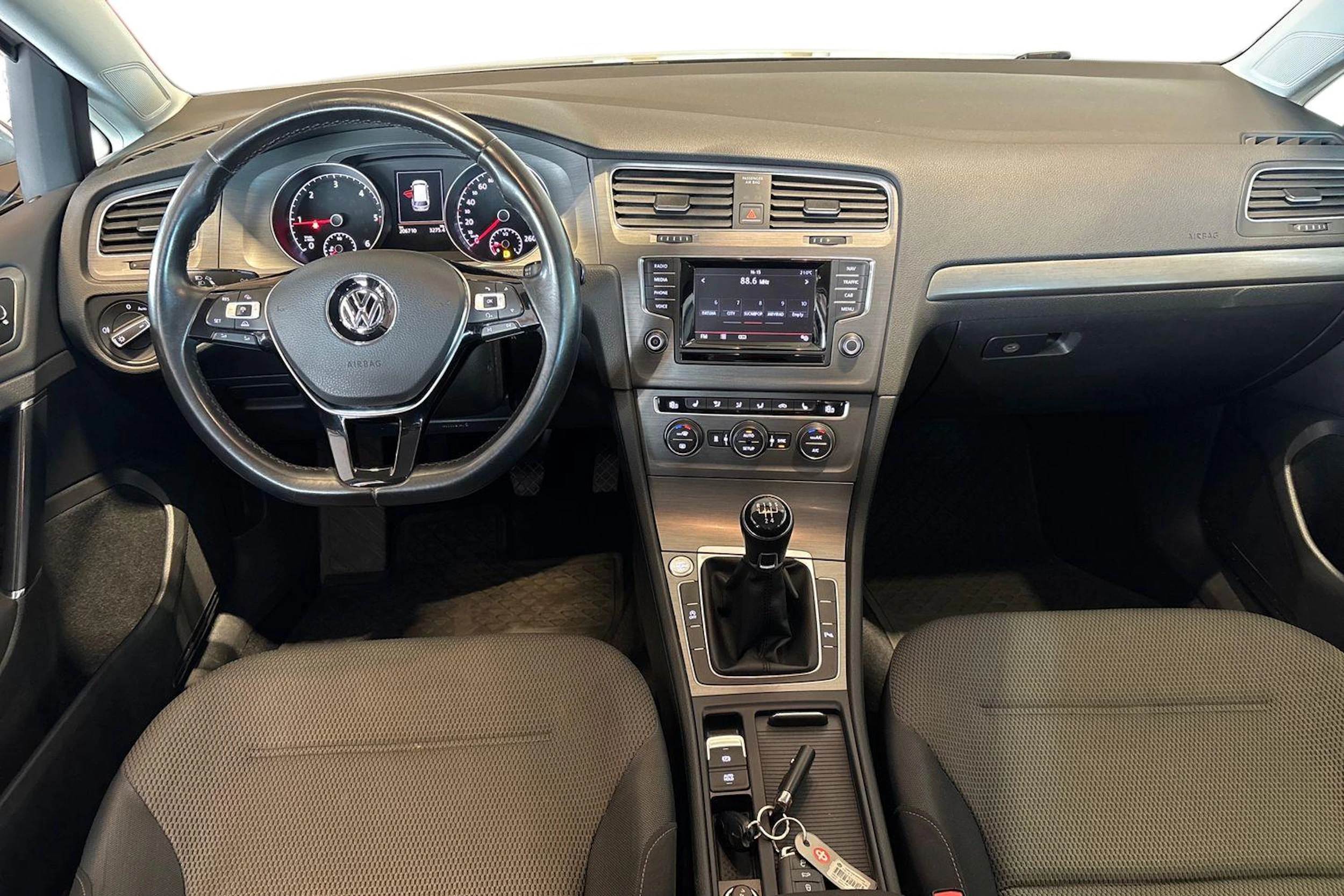 hopea Volkswagen Golf 2014 kuva 9.