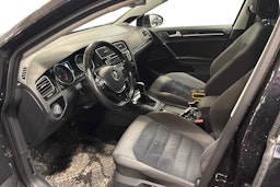 musta Volkswagen Golf 2014 kuva 3.