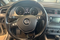 harmaa Volkswagen Golf 2014 kuva 11.