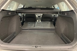 harmaa Volkswagen Golf 2014 kuva 28.