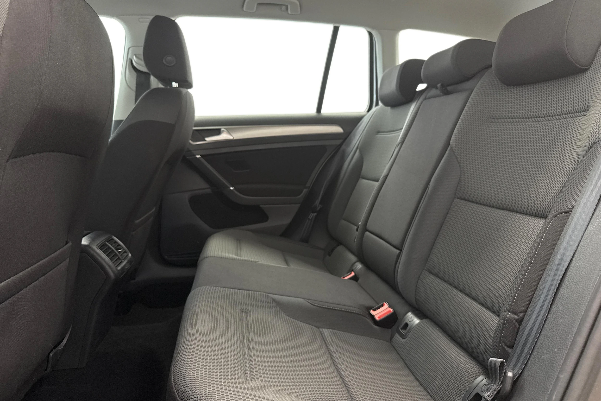 Harmaa Volkswagen GOLF 2014 kuva 11.