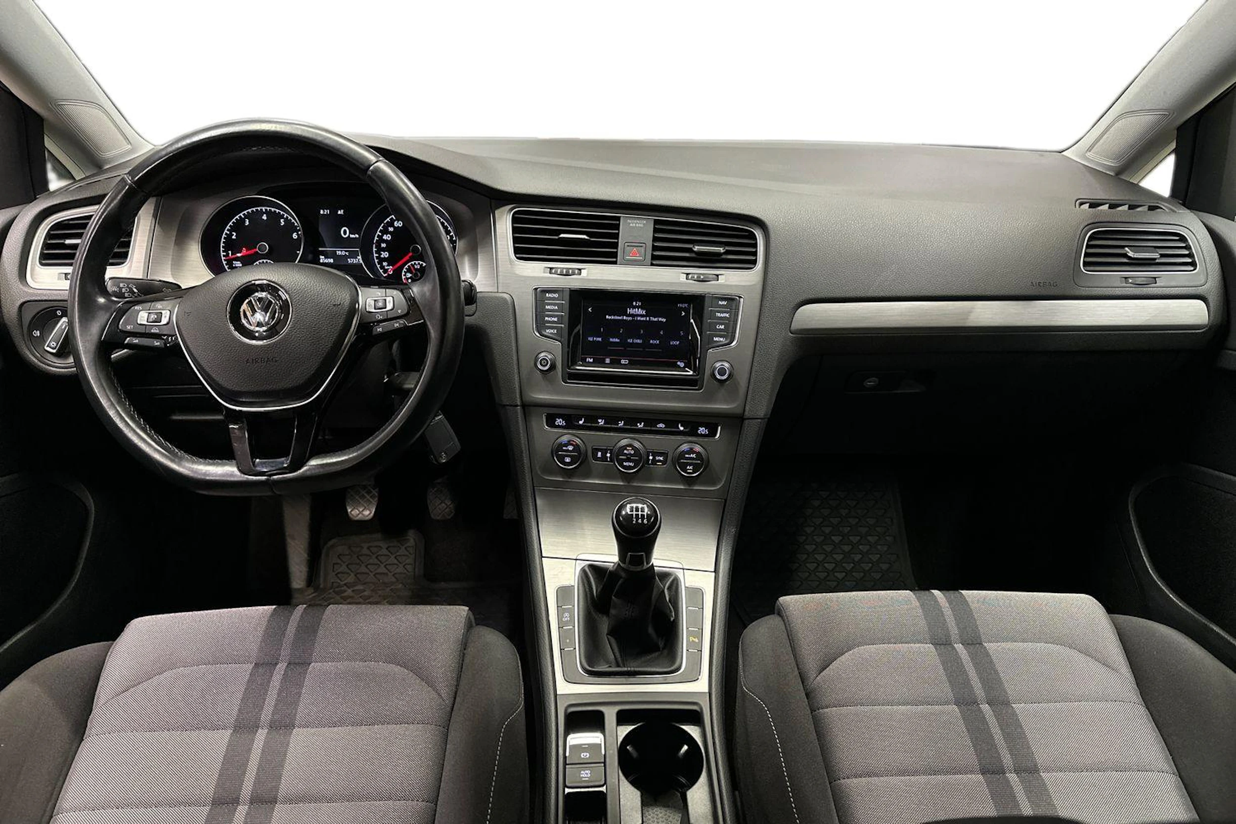 valkoinen Volkswagen Golf 2014 kuva 9.