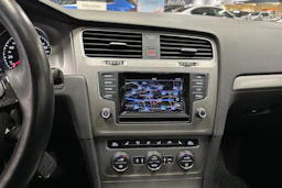 valkoinen Volkswagen Golf 2014 kuva 20.
