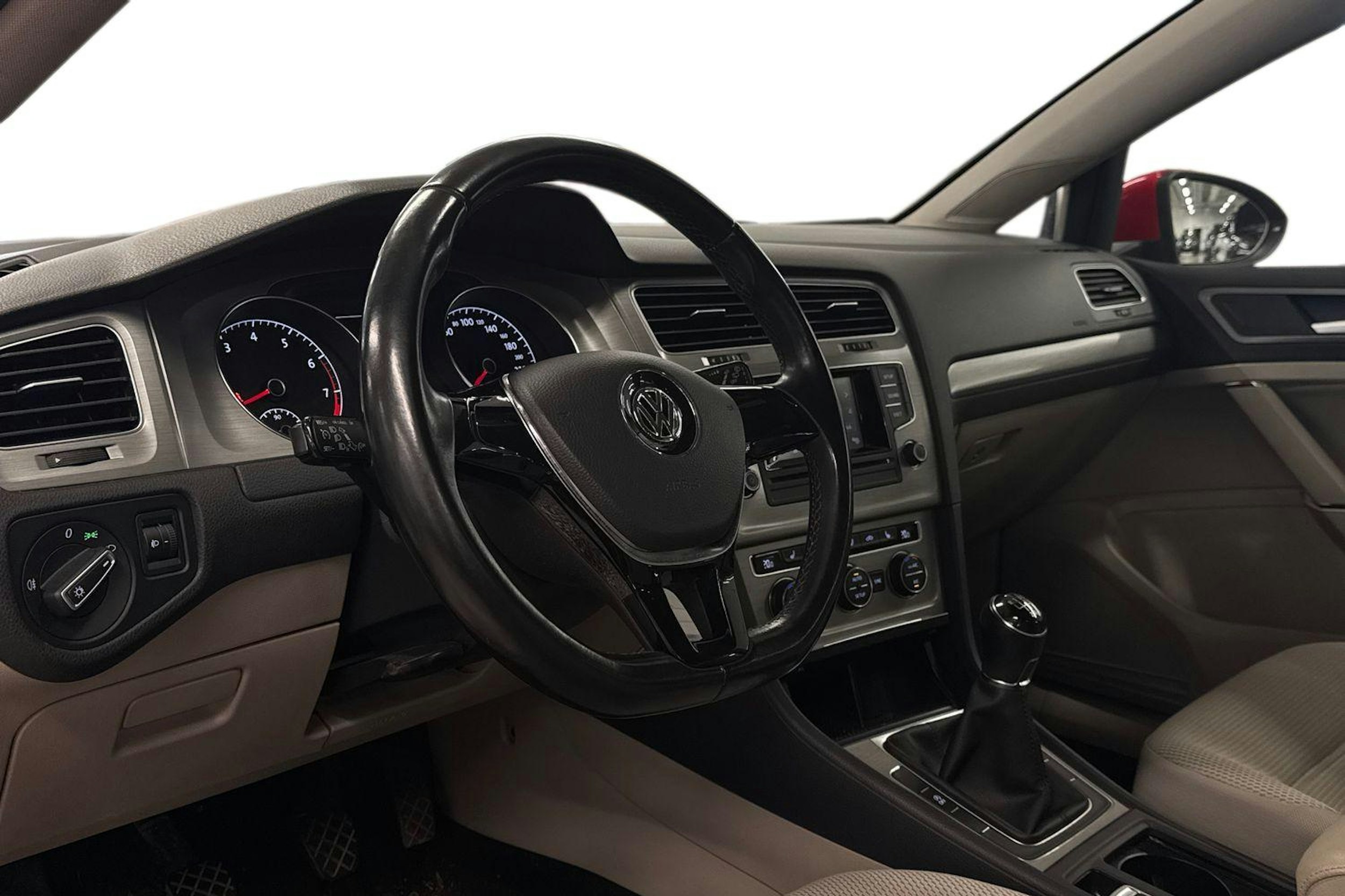 Punainen Volkswagen GOLF 2014 kuva 3.