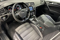 harmaa Volkswagen Golf 2014 kuva 6.