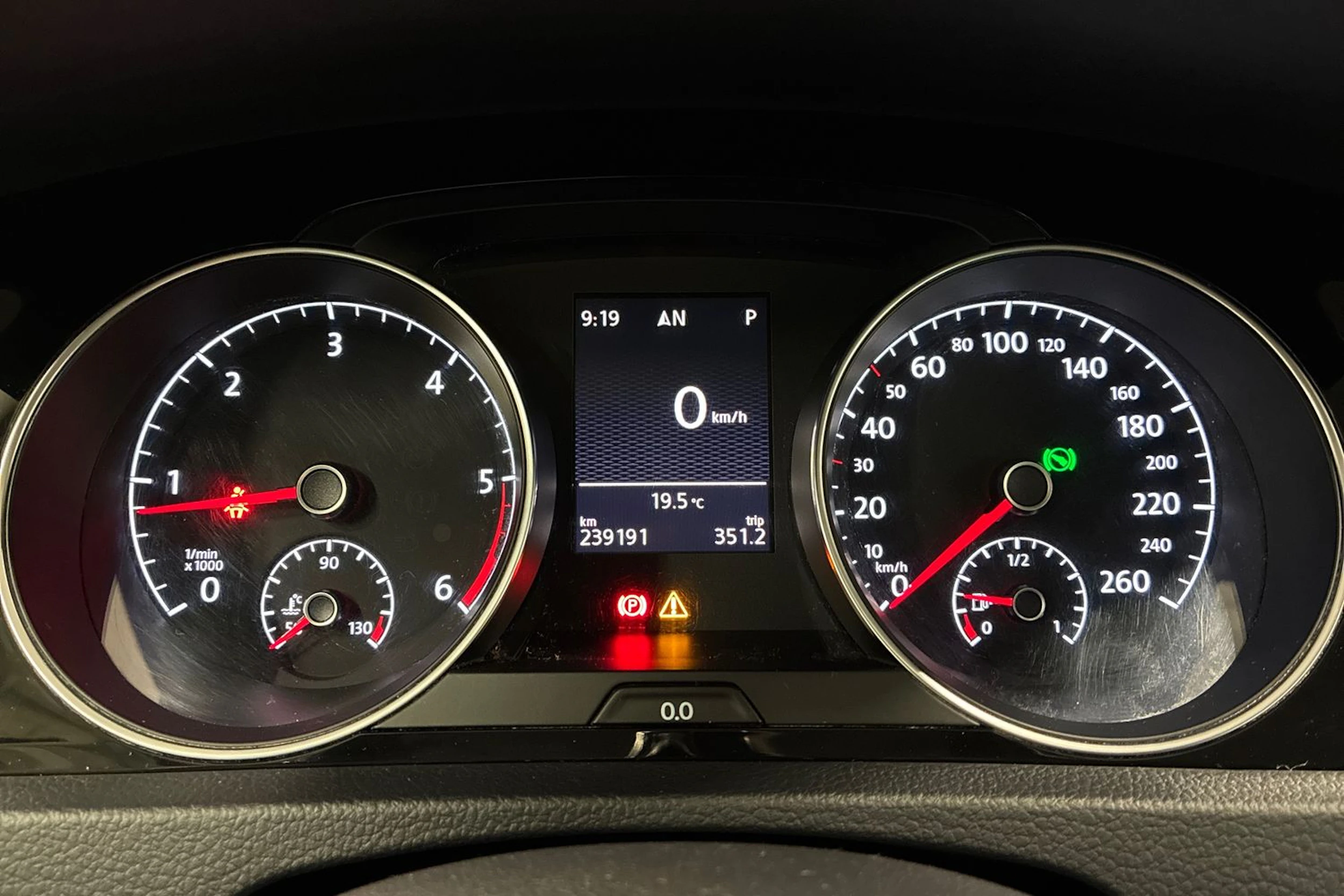 harmaa Volkswagen Golf 2014 kuva 12.
