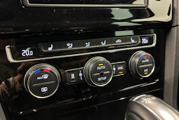 harmaa Volkswagen Golf 2014 kuva 19.