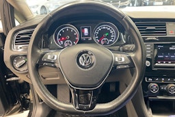 musta Volkswagen Golf 2014 kuva 14.