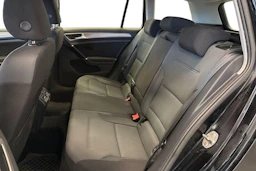 musta Volkswagen Golf 2014 kuva 8.