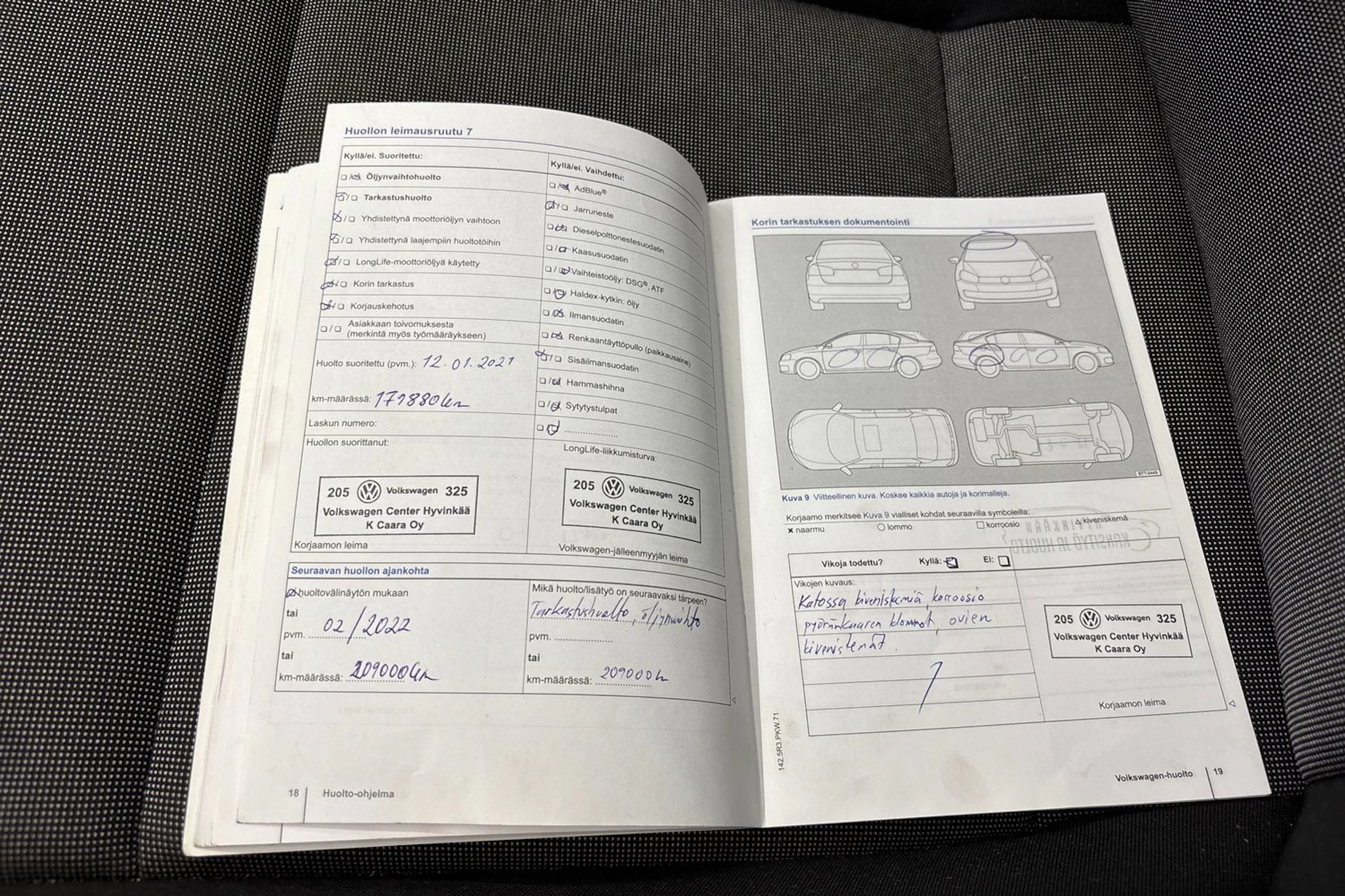 punainen Volkswagen Golf 2014 kuva 24.
