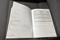 punainen Volkswagen Golf 2014 kuva 29.