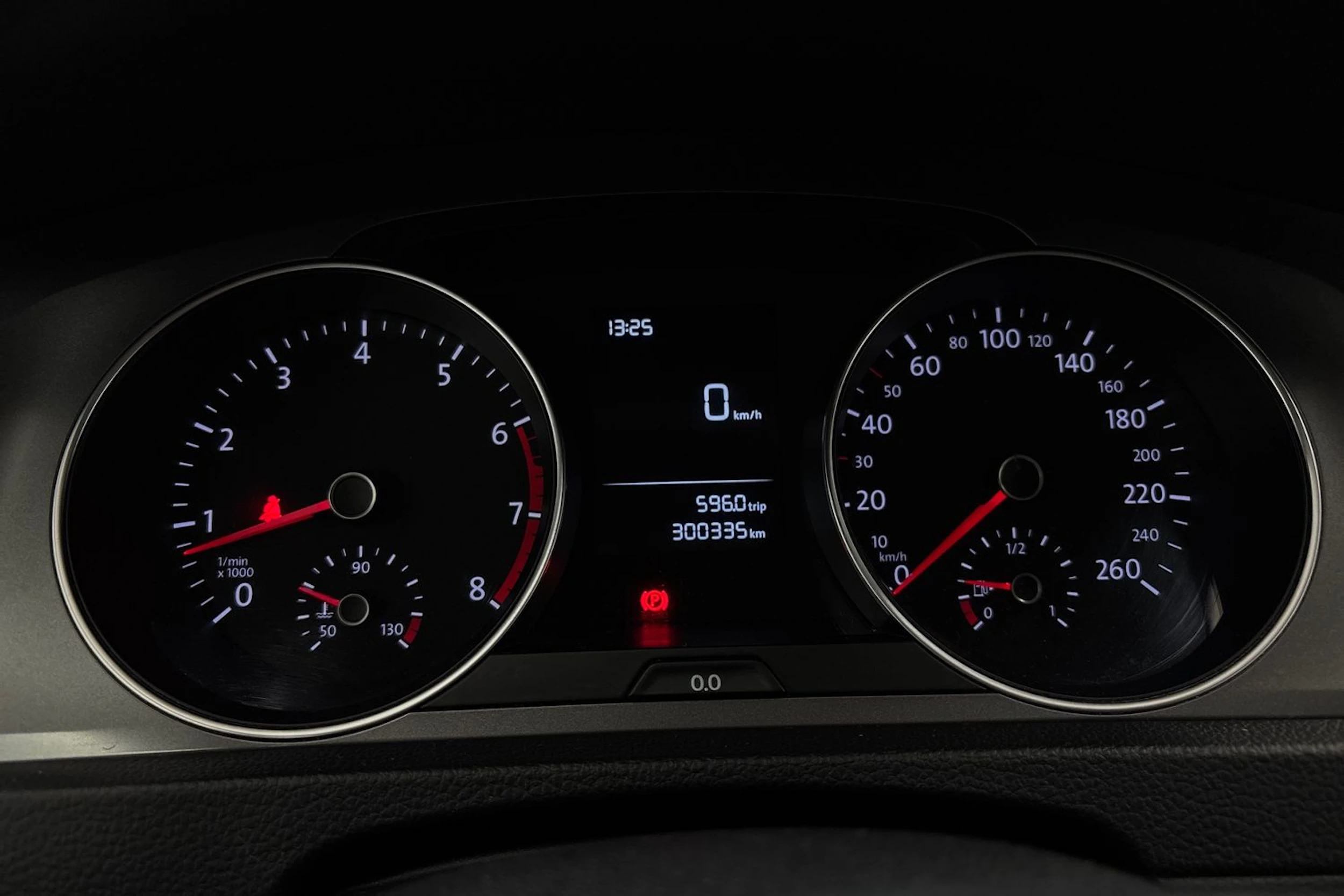 punainen Volkswagen Golf 2014 kuva 31.