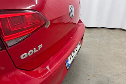 punainen Volkswagen Golf 2014 kuva 36.