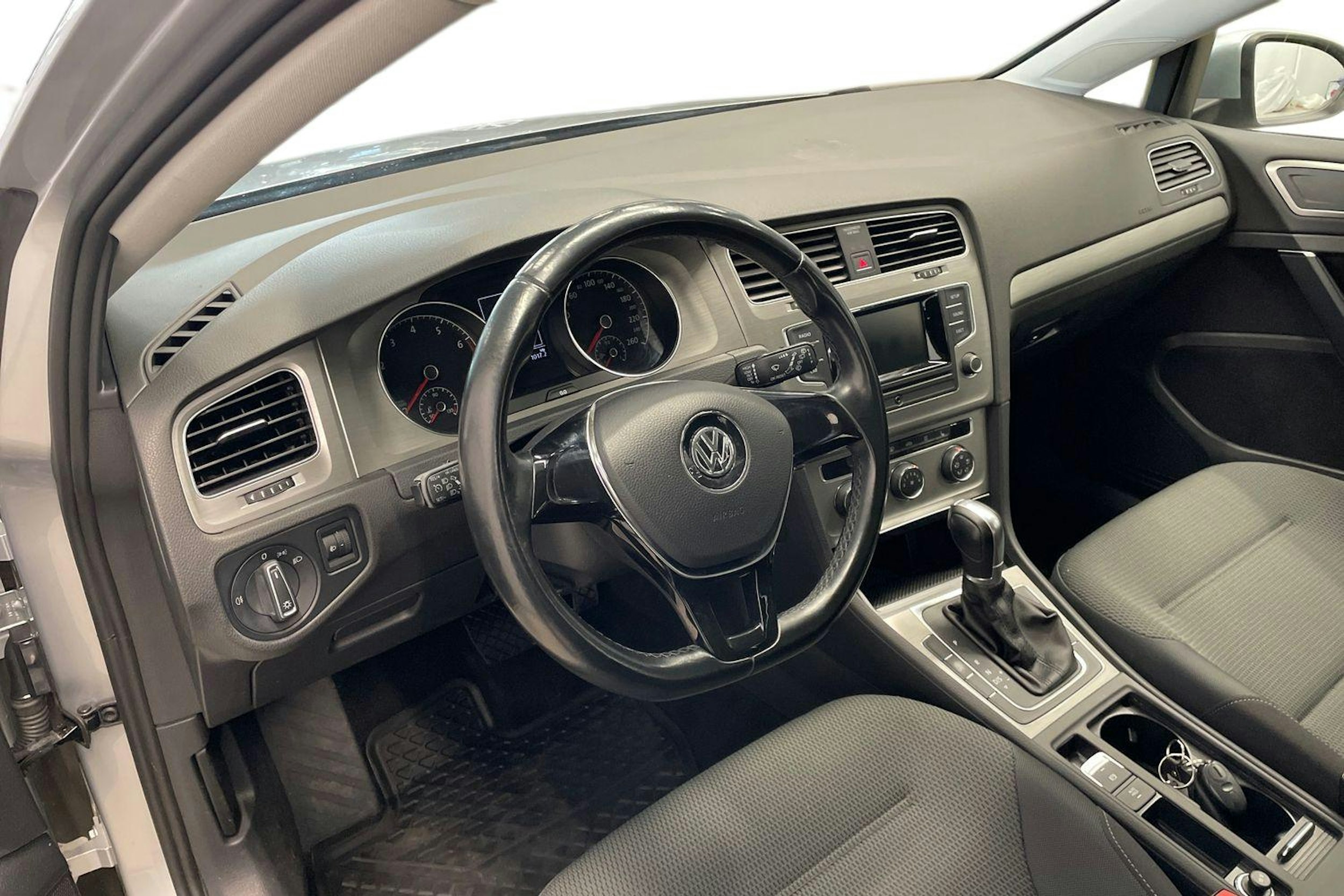 Hopea Volkswagen GOLF 2014 kuva 7.