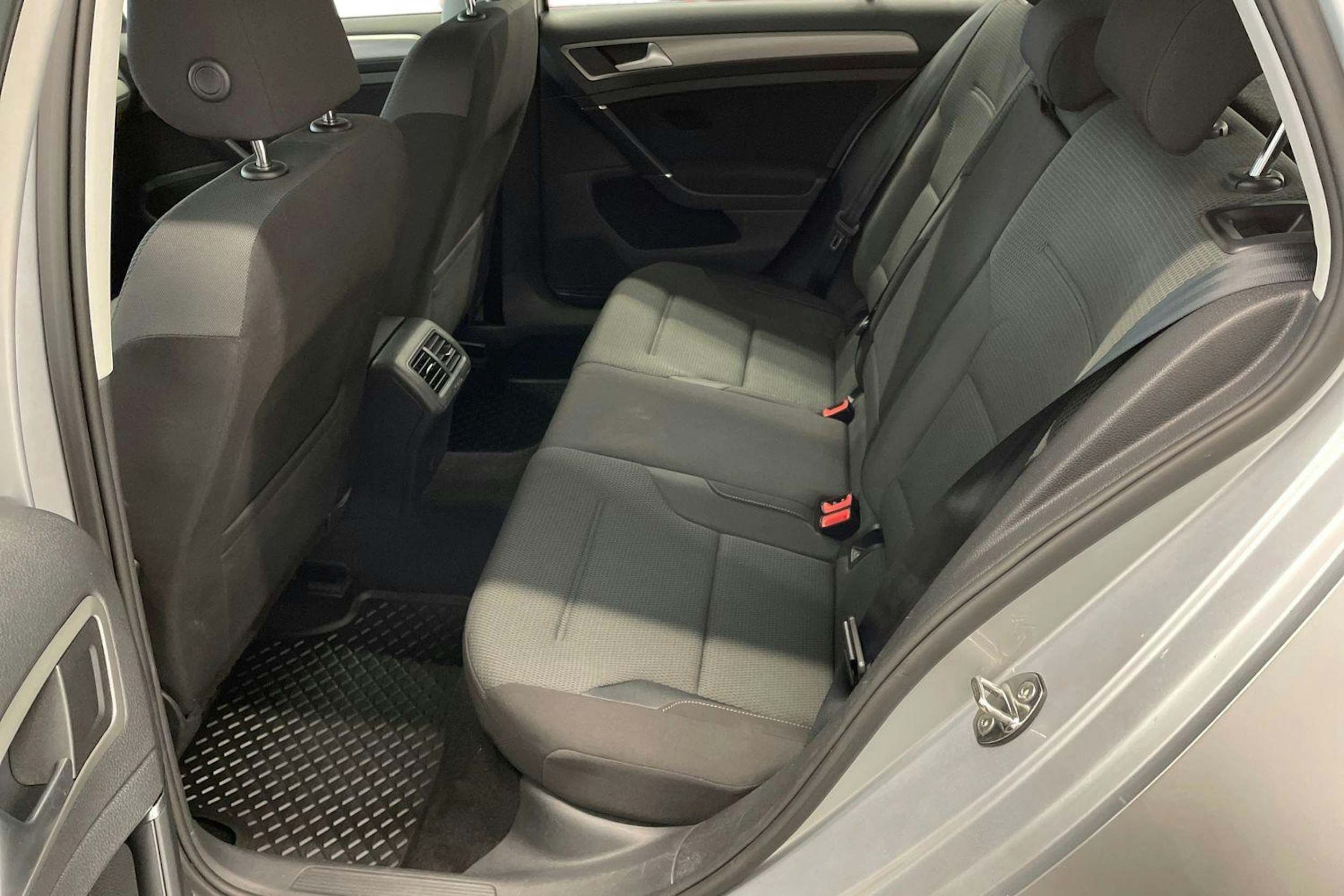 Hopea Volkswagen GOLF 2014 kuva 10.