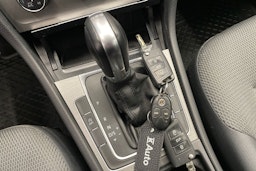 Hopea Volkswagen GOLF 2014 kuva 16.