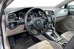harmaa Volkswagen Golf 2014 kuva 3.