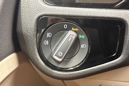 harmaa Volkswagen Golf 2014 kuva 18.