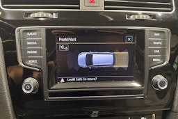harmaa Volkswagen Golf 2014 kuva 22.