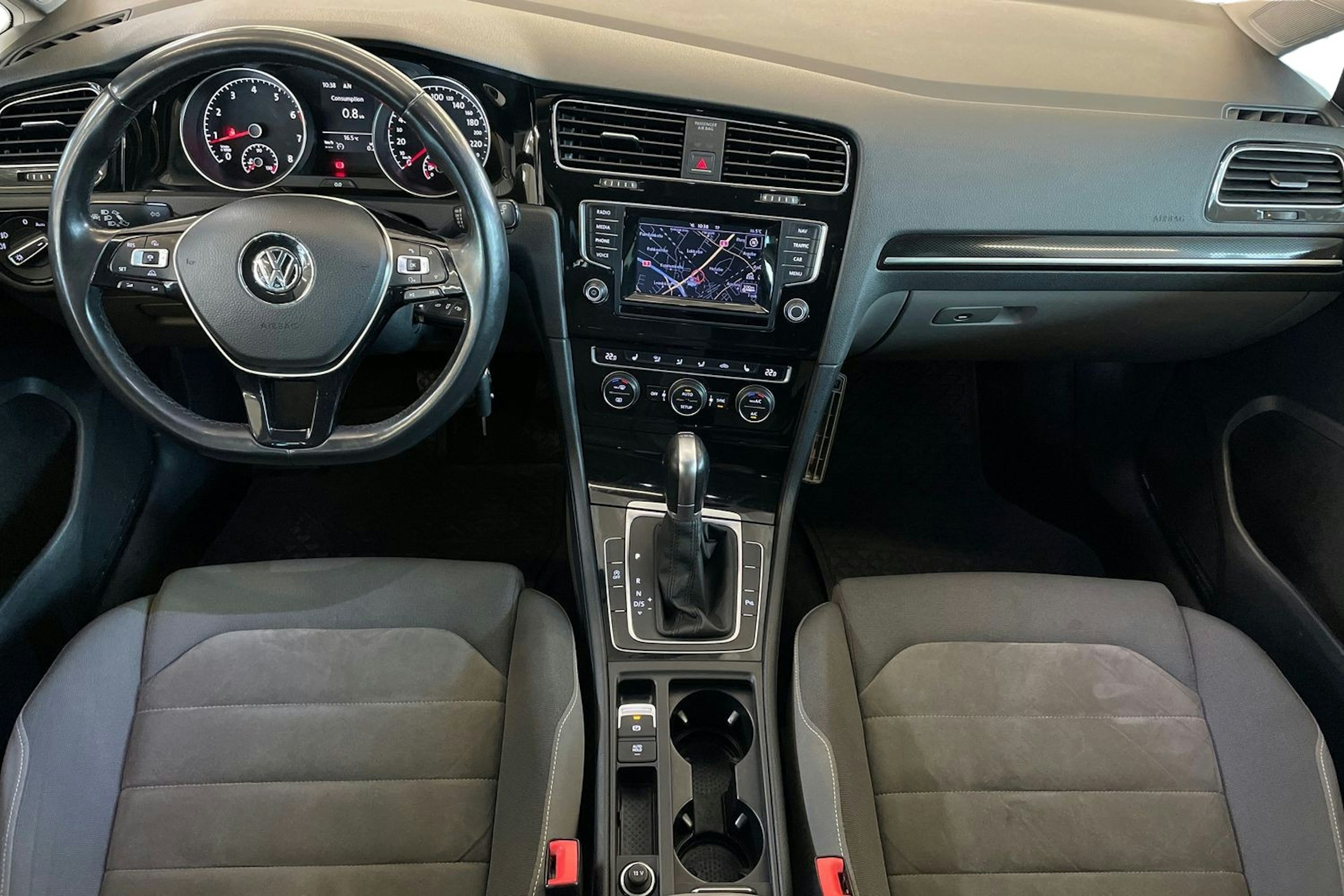 harmaa Volkswagen Golf 2014 kuva 9.