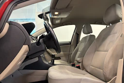 punainen Volkswagen Golf 2014 kuva 12.