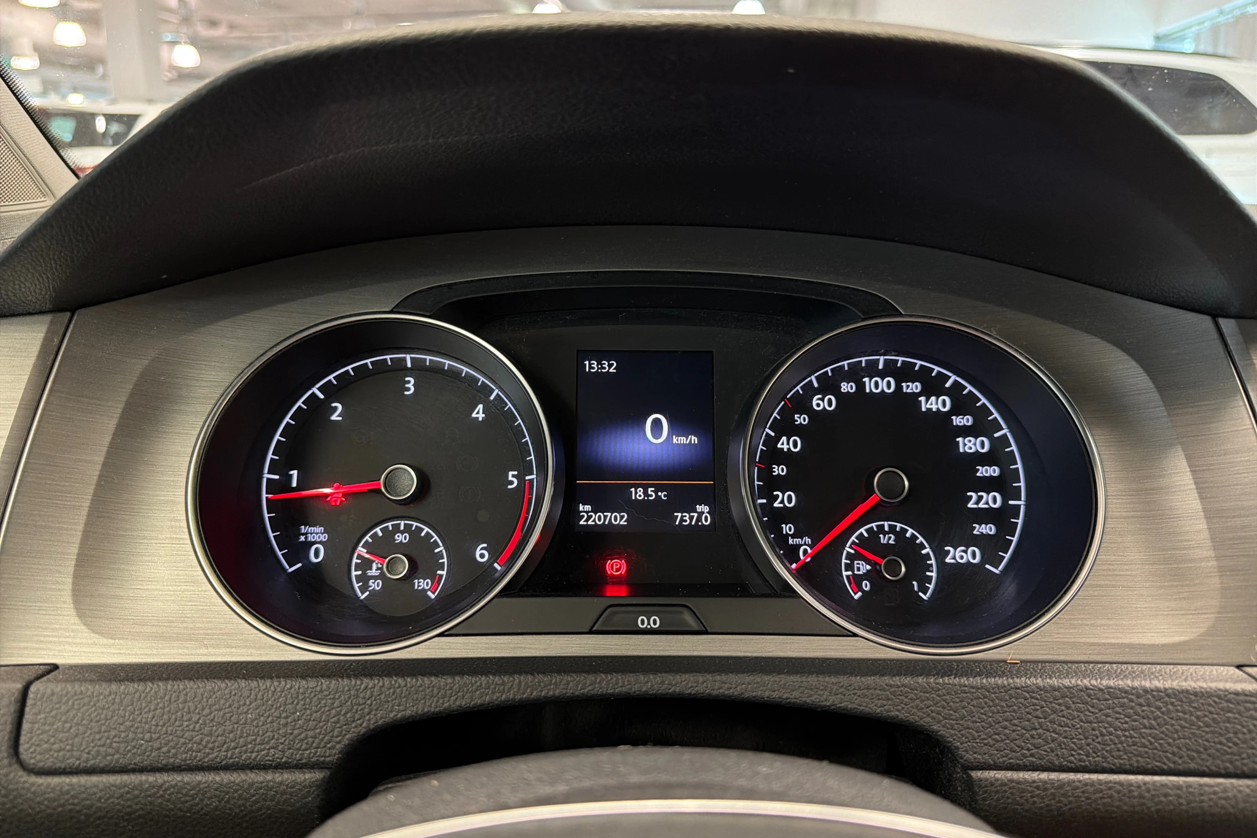 punainen Volkswagen Golf 2014 kuva 16.
