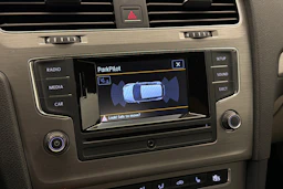 punainen Volkswagen Golf 2014 kuva 24.