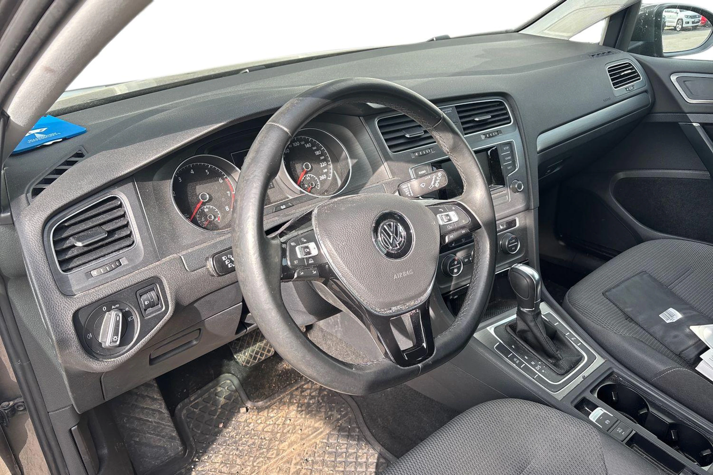 harmaa Volkswagen Golf 2014 kuva 3.
