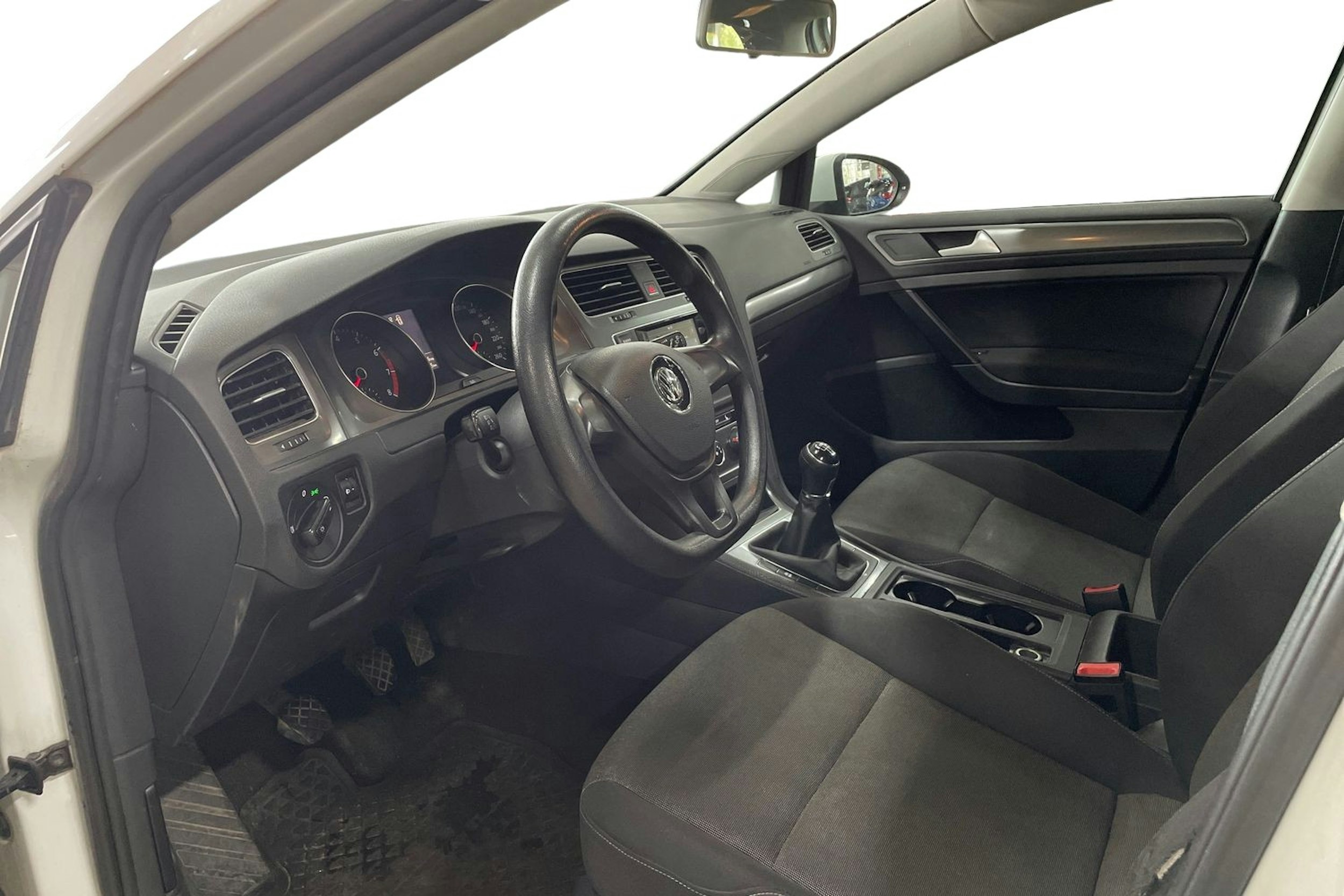 valkoinen Volkswagen Golf 2014 kuva 7.