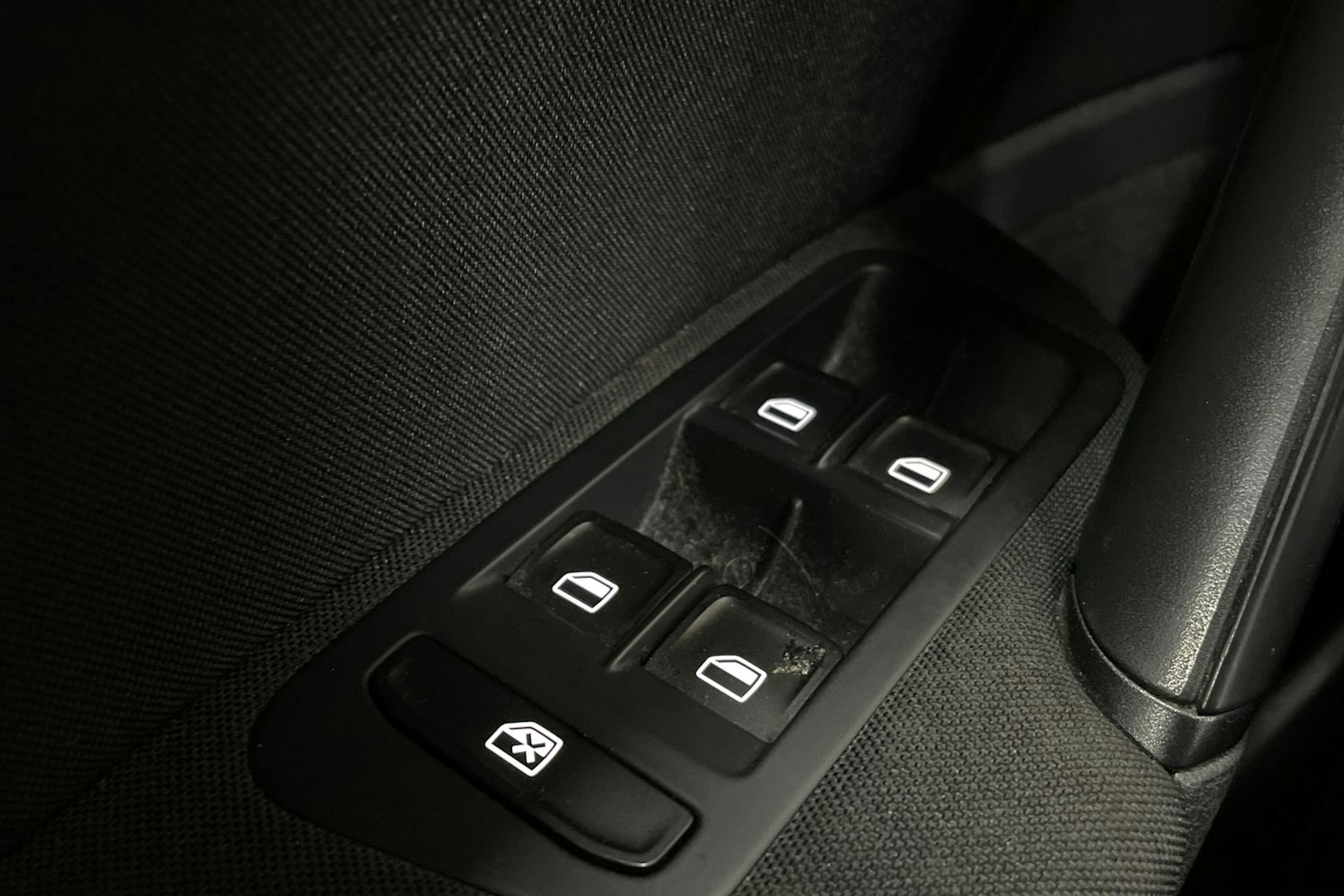 valkoinen Volkswagen Golf 2014 kuva 14.