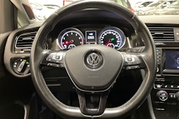 punainen Volkswagen Golf 2014 kuva 15.