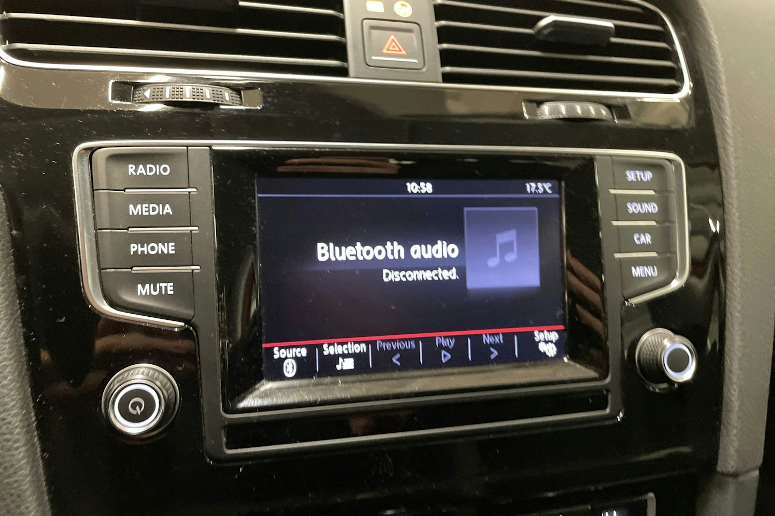 punainen Volkswagen Golf 2014 kuva 22.