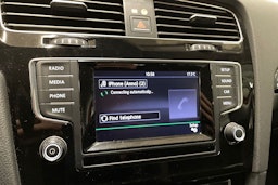 punainen Volkswagen Golf 2014 kuva 23.