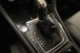 punainen Volkswagen Golf 2014 kuva 25.