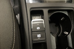 punainen Volkswagen Golf 2014 kuva 26.