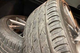 punainen Volkswagen Golf 2014 kuva 31.