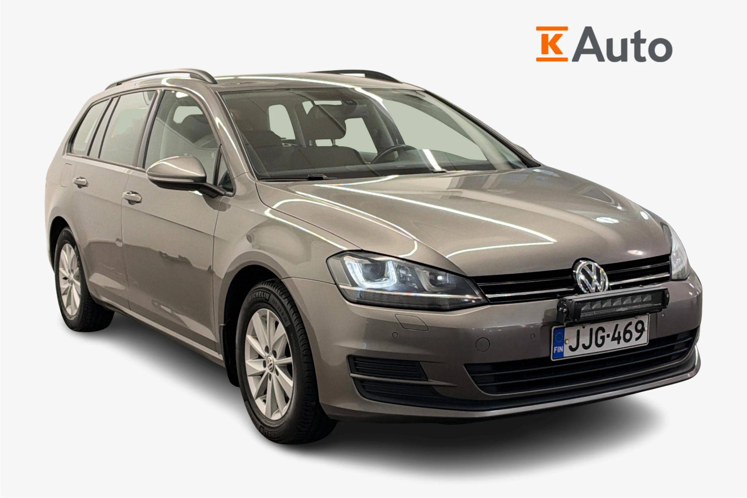 harmaa Volkswagen Golf 2014 kuva 1.