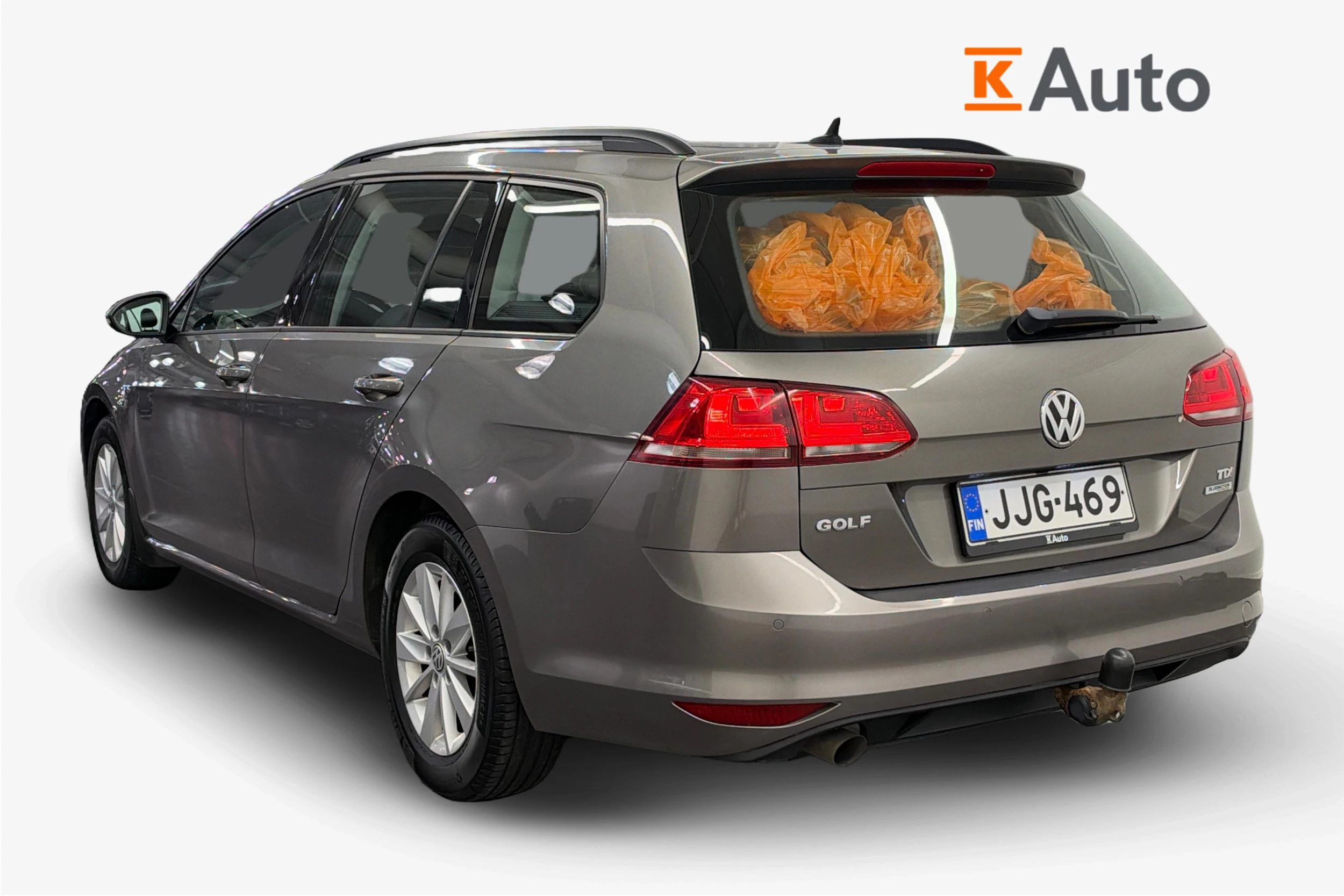 harmaa Volkswagen Golf 2014 kuva 3.