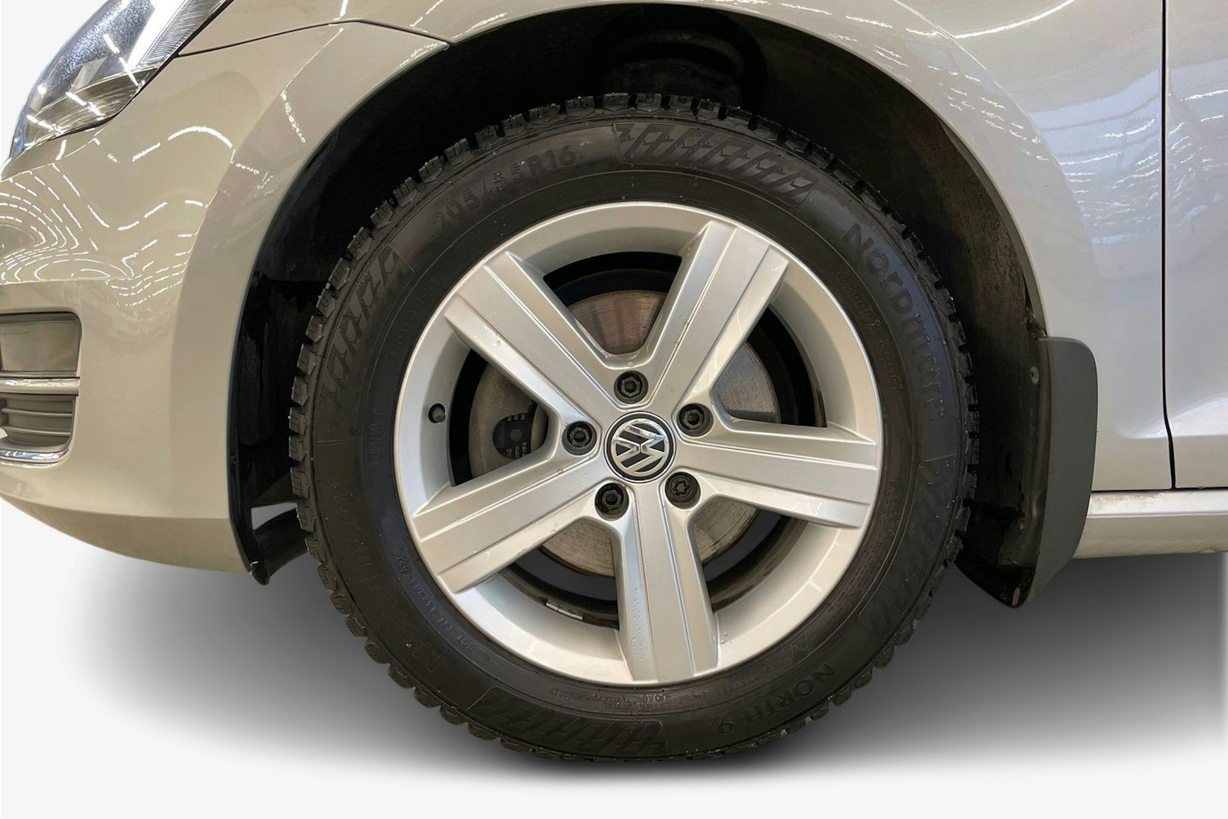 harmaa Volkswagen Golf 2014 kuva 9.