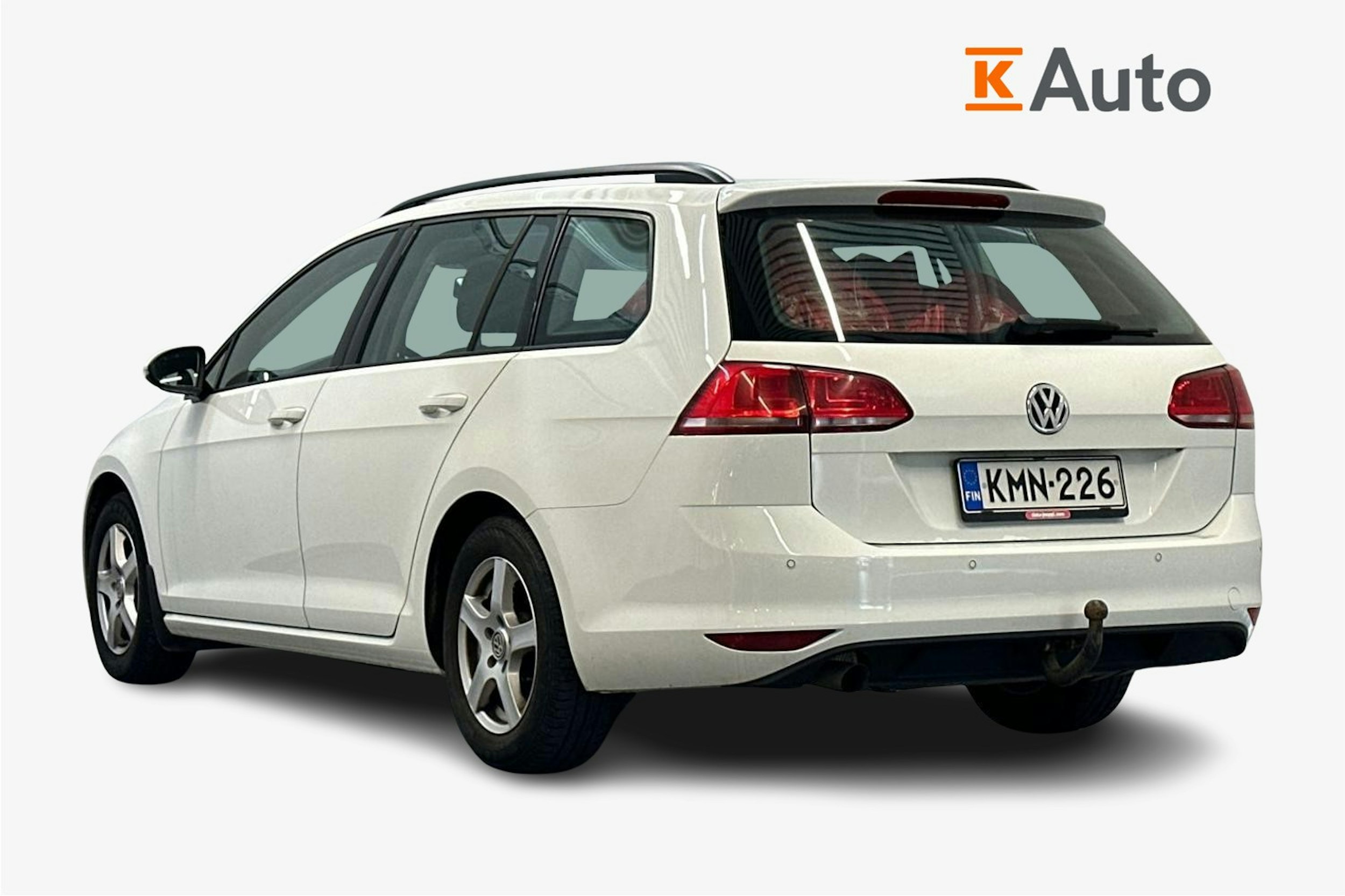 valkoinen Volkswagen Golf 2014 kuva 2.