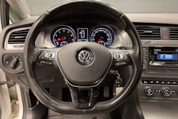 valkoinen Volkswagen Golf 2014 kuva 12.