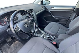 valkoinen Volkswagen Golf 2014 kuva 3.