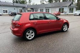 punainen Volkswagen Golf 2014 kuva 12.