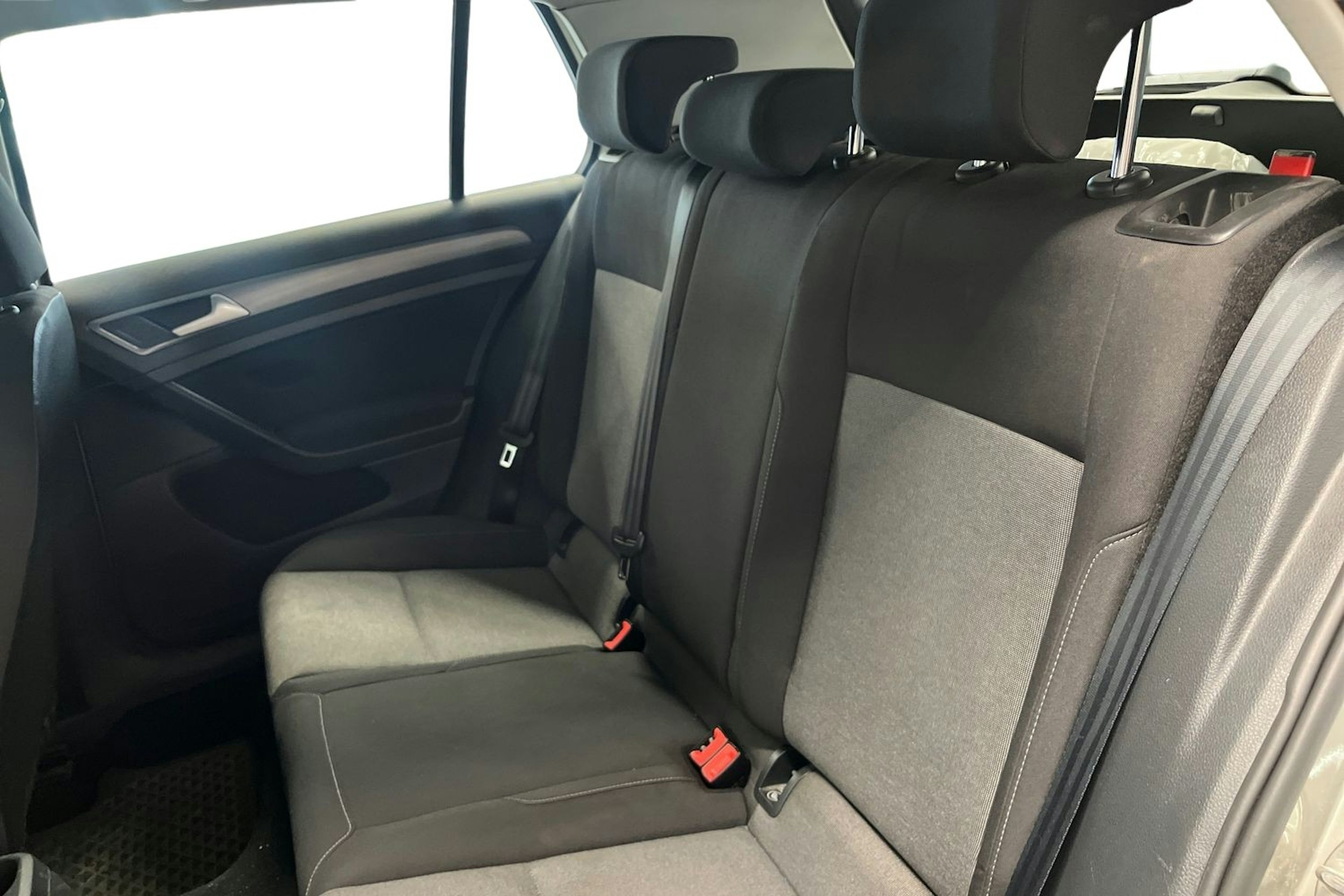 harmaa Volkswagen Golf 2014 kuva 10.