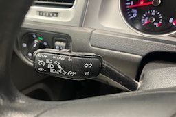 harmaa Volkswagen Golf 2014 kuva 18.