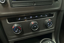 harmaa Volkswagen Golf 2014 kuva 22.