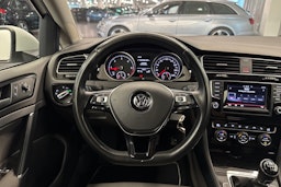 Valkoinen Volkswagen GOLF 2014 kuva 18.