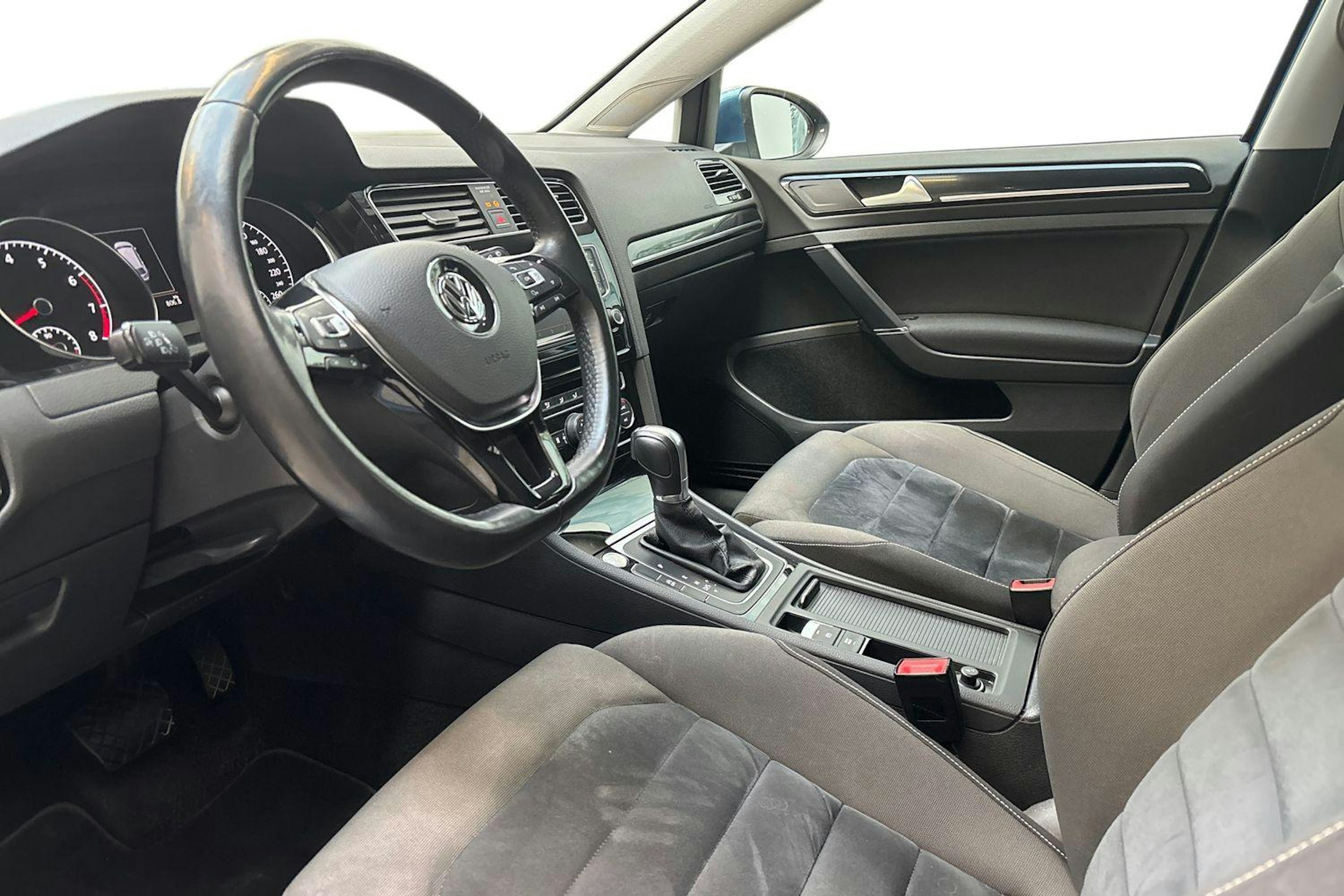 sininen Volkswagen Golf 2014 kuva 6.